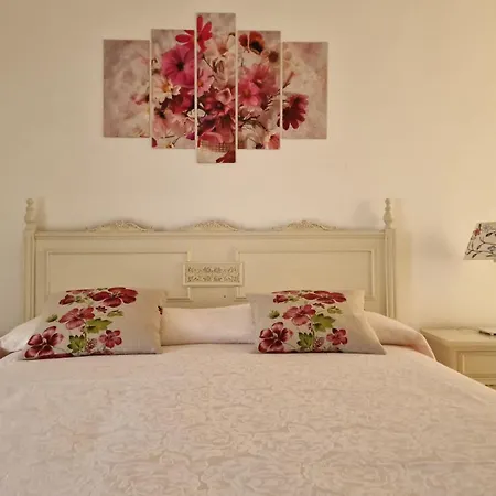 Holiday home Portuense 1499 *