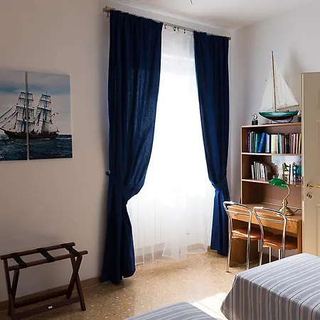 Holiday home Portuense 1499 *